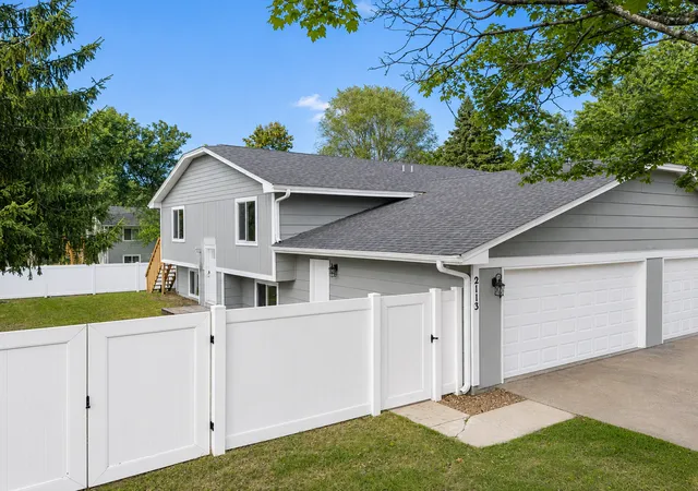 Photo 1 of Townhouse for sale at 2113 109th Avenue Nw, Minneapolis, MN 55433 | MLS# 7137906 | Listing updated on 2026-09-03