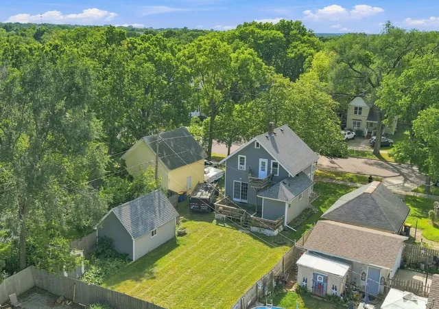 Photo 3 of Sale Pending at 719 5th Avenue NW, Faribault, MN 55021 | MLS# 7138006 | Listing updated on 2026-09-13