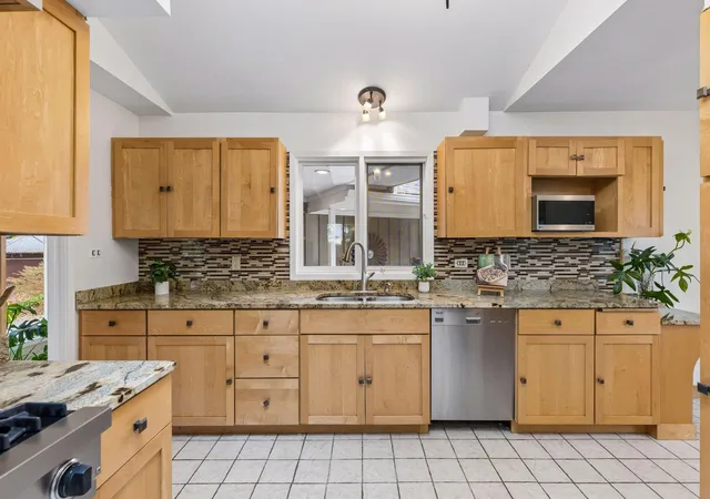 Photo 3 of Single family home for sale at 6400 Mildred Ave, Minneapolis, MN 55439 | MLS# 7138009 | Listing updated on 2026-10-22