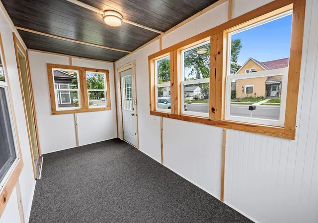 Photo 3 of Single family home for sale at 413 4th Street Ne, Little Falls, MN 56345 | MLS# 7138041 | Listing updated on 2026-09-21