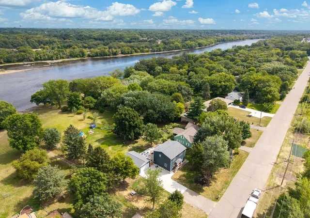 Photo 2 of Single family home for sale at 32688 River Vista Ln, Saint Cloud, MN 56303 | MLS# 7138043 | Listing updated on 2026-10-17