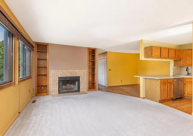 Photo 3 of Single family home for sale at 7555 Wedgewood Way N, Maple Grove, MN 55311 | MLS# 7138075 | Listing updated on 2026-09-04