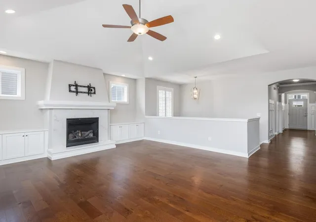 Photo 4 of Single family home for sale at 3936 Painted Sky Trl, Chaska, MN 55318 | MLS# 7138076 | Listing updated on 2026-09-07
