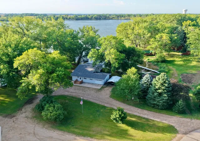 Single family home for sale at 2319 Cottonwood Lake Dr, Windom, MN 56101 | MLS# 7138080