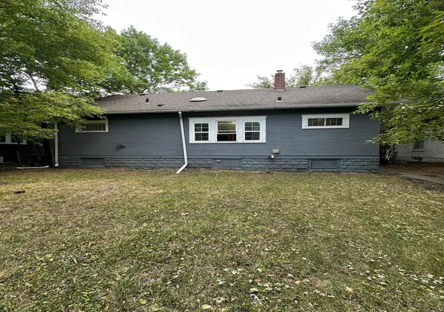 Photo 2 of Single family home for sale at 1034 University Dr N, Fargo, ND 58102 | MLS# 7138085 | Listing updated on 2026-09-04