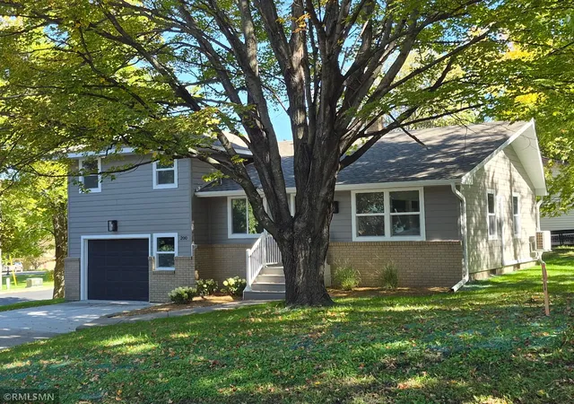 Photo 1 of Single family home for sale at 200 6th Avenue S, Buffalo, MN 55313 | MLS# 7138087 | Listing updated on 2026-10-06