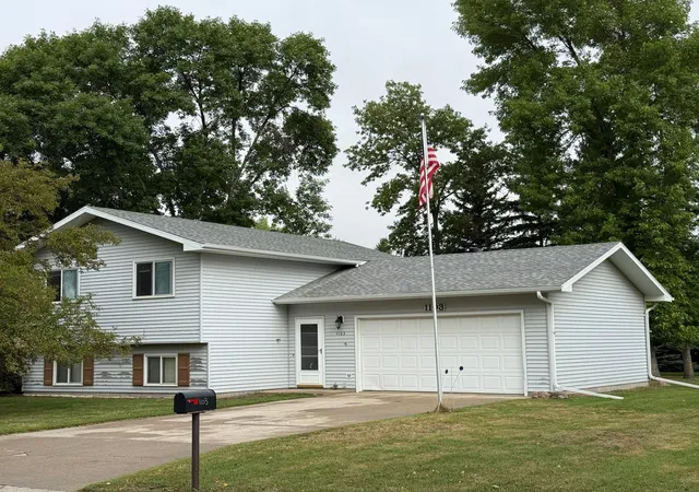 Single family home for sale at 1103 2nd Avenue SE, Barnesville, MN 56514 | MLS# 7138115