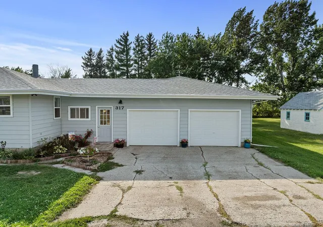 Photo 4 of Single family home for sale at 317 Henry St, Kramer, ND 58748 | MLS# 7138135 | Listing updated on 2026-09-04