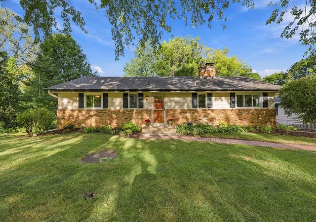 Photo 1 of Single family home for sale at 3966 Earlynn Ln, Minnetonka, MN 55345 | MLS# 7138146 | Listing updated on 2026-09-18