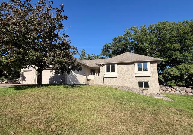 Photo 1 of Single family home for sale at 13172 Galleria Pl, Saint Paul, MN 55124 | MLS# 7138149 | Listing updated on 2026-09-28