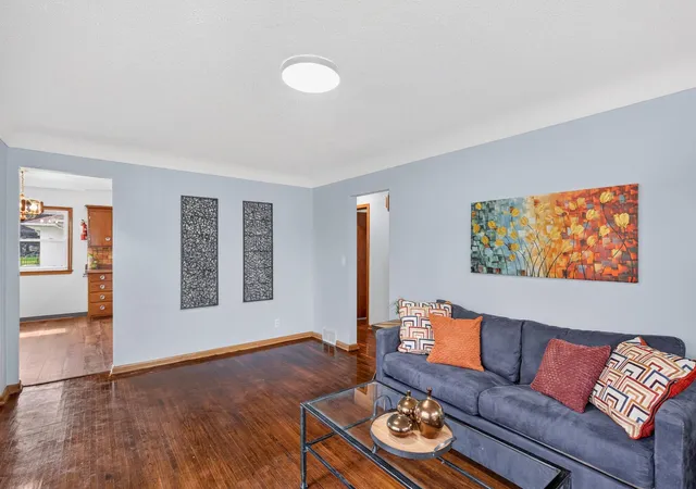 Photo 4 of Single family home for sale at 1042 6th Avenue S, South Saint Paul, MN 55075 | MLS# 7138150 | Listing updated on 2026-10-03