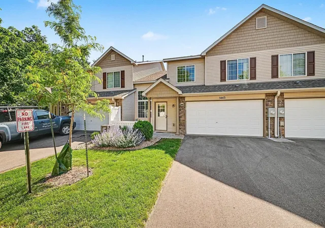 Photo 2 of Single family home for sale at 5443 Brewer Ln, Inver Grove Heights, MN 55076 | MLS# 7138156 | Listing updated on 2026-09-04