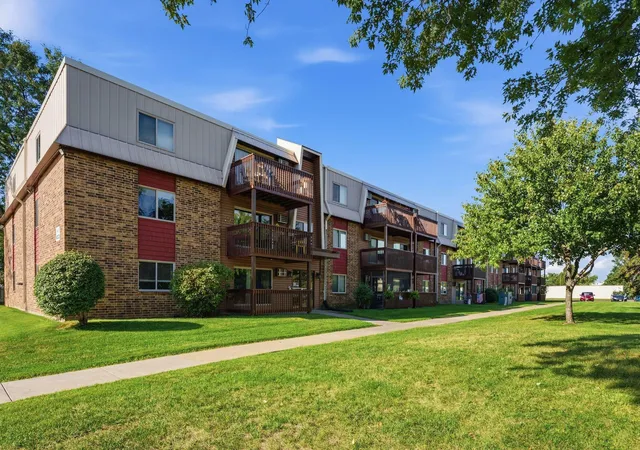Condo for sale at 14630 Garrett Ave #613, Saint Paul, MN 55124 | MLS# 7138161