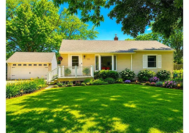 Photo 1 of Single family home for sale at 2966 Simpson St, Saint Paul, MN 55113 | MLS# 7138191 | Listing updated on 2026-09-05