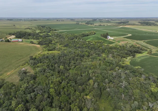 Photo 3 of Sale Pending at 34378 310th Street, Lanesboro, MN 55949 | MLS# 7138246 | Listing updated on 2026-09-20