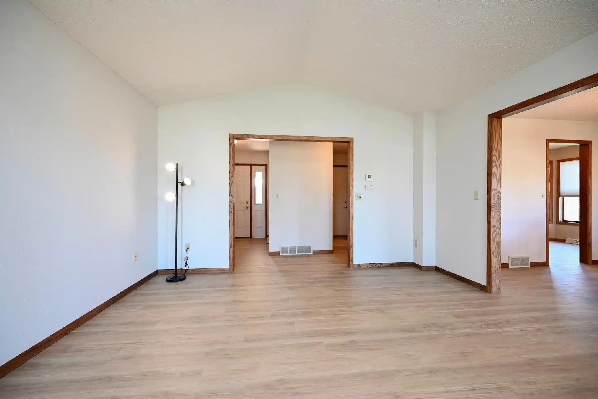 Photo 4 of Single family home for sale at 30 Tews Ave, Lewiston, MN 55952 | MLS# 7138264 | Listing updated on 2026-10-23