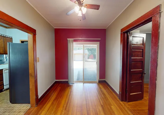 Photo 4 of Single family home for sale at 441 Center Ave S, Glenville, MN 56036 | MLS# 7138269 | Listing updated on 2026-10-07
