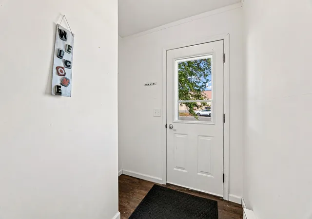 Photo 4 of Single family home for sale at 325 3rd Avenue W, Halstad, MN 56548 | MLS# 7138308 | Listing updated on 2026-09-04