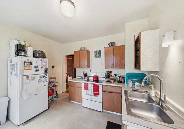 Photo 3 of Multi family home for sale at 606 20th Avenue S, Minneapolis, MN 55454 | MLS# 7138382 | Listing updated on 2026-09-04