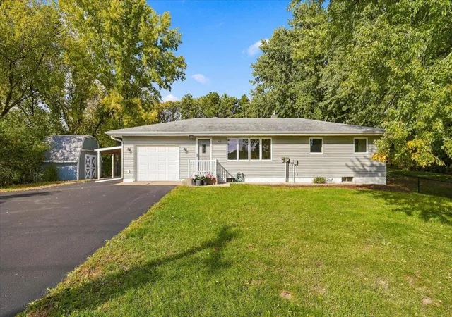 Photo 2 of Single family home for sale at 272 Glenmont Rd, River Falls, WI 54022 | MLS# 7138400 | Listing updated on 2026-10-09