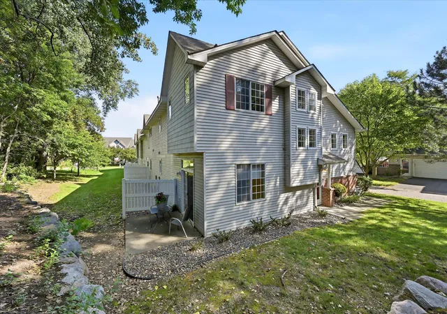 Photo 3 of Single family home for sale at 14355 Raymond Ln, Eden Prairie, MN 55347 | MLS# 7138417 | Listing updated on 2026-09-05