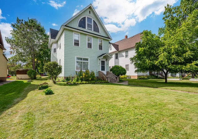 Photo 1 of Single family home for sale at 213 Sadie St, Marble, MN 55764 | MLS# 7138433 | Listing updated on 2026-09-04