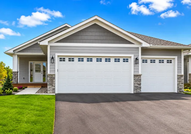 Photo 1 of Single family home for sale at 9815 Pinehurst Dr, Elko New Market, MN 55020 | MLS# 7138449 | Listing updated on 2026-10-01