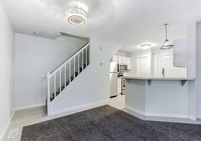 Photo 3 of Single family home for sale at 1775 Donegal Dr #2, Saint Paul, MN 55125 | MLS# 7138460 | Listing updated on 2026-10-07