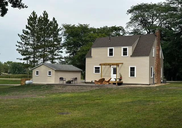 Photo 3 of Single family home for sale at 405 Main St, Alberta, MN 56207 | MLS# 7138472 | Listing updated on 2026-09-04