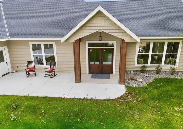 Photo 3 of Single family home for sale at 11628 Indian Beach Rd, Spicer, MN 56288 | MLS# 7138480 | Listing updated on 2026-10-09