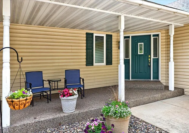Photo 2 of Single family home for sale at 6592 295th Street E, Cannon Falls, MN 55009 | MLS# 7138482 | Listing updated on 2026-09-04