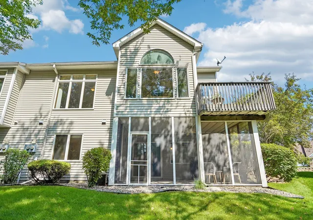Photo 1 of Single family home for sale at 7247 Lake Ridge Dr, Savage, MN 55378 | MLS# 7138521 | Listing updated on 2026-09-08
