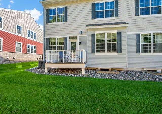 Photo 3 of Single family home for sale at 18062 Kindred Ct, Lakeville, MN 55044 | MLS# 7138543 | Listing updated on 2026-09-23