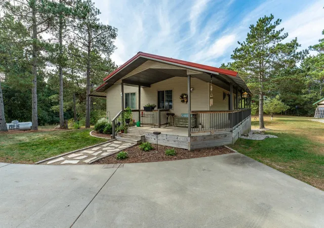 Photo 4 of Sale Pending at 22939 510th Avenue, Henning, MN 56551 | MLS# 7138555 | Listing updated on 2026-09-13