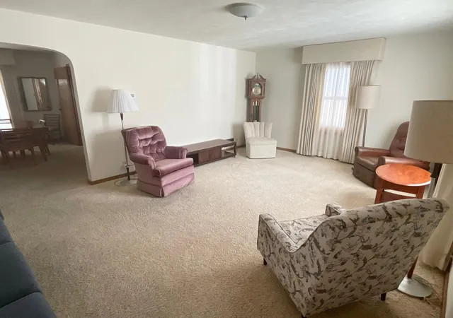 Photo 2 of Single family home for sale at 604 13th Avenue Sw, Austin, MN 55912 | MLS# 7138567 | Listing updated on 2026-09-29