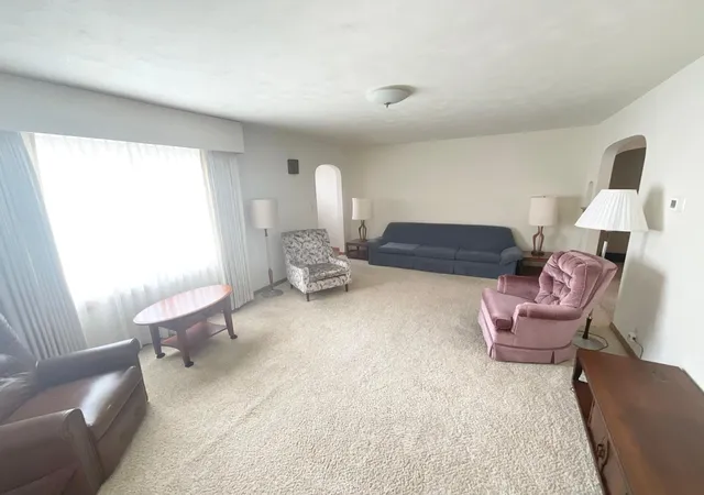Photo 3 of Single family home for sale at 604 13th Avenue Sw, Austin, MN 55912 | MLS# 7138567 | Listing updated on 2026-09-29