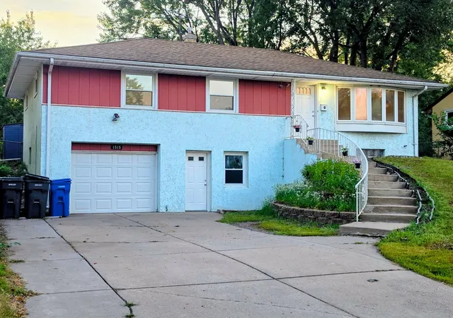 Photo 2 of Single family home for sale at 1515 Birmingham St, Saint Paul, MN 55106 | MLS# 7138576 | Listing updated on 2026-09-04
