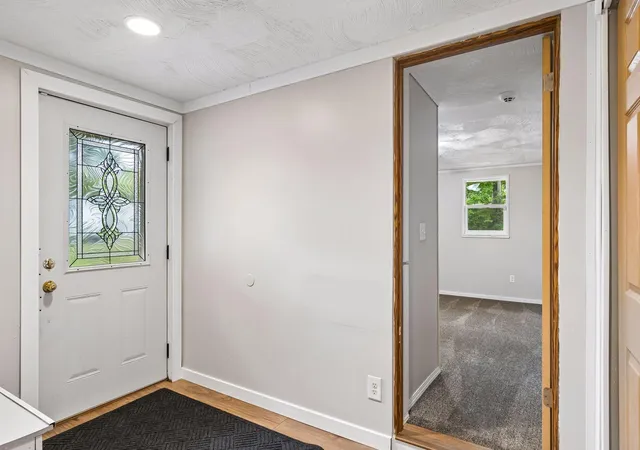 Photo 4 of Single family home for sale at 1221 Jefferson Rd, Northfield, MN 55057 | MLS# 7138586 | Listing updated on 2026-09-25