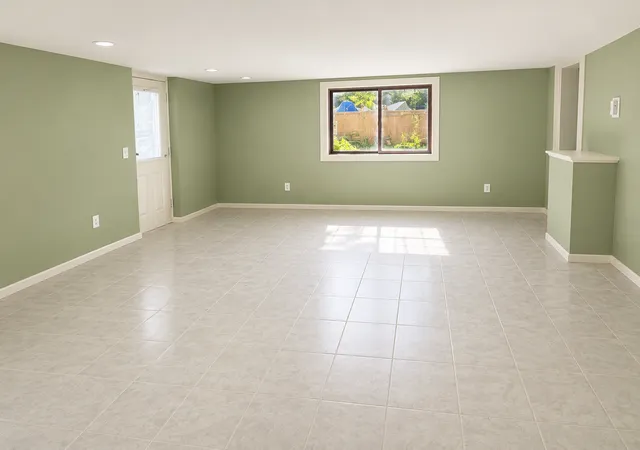 Photo 3 of Single family home for sale at 3046 Dundee Ln, Mound, MN 55364 | MLS# 7138639 | Listing updated on 2026-09-04