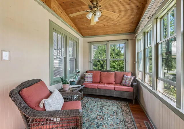 Photo 2 of Single family home for sale at 2761 Zenith Ave N, Minneapolis, MN 55422 | MLS# 7138686 | Listing updated on 2026-10-16