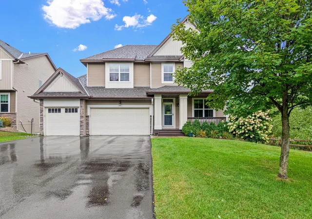 Photo 2 of Sale Pending at 2244 Woodlyn Ridge Ct, Mound, MN 55364 | MLS# 7138689 | Listing updated on 2026-09-20