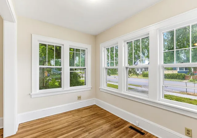 Photo 3 of Single family home for sale at 1812 Minnehaha Ave E, Saint Paul, MN 55119 | MLS# 7138695 | Listing updated on 2026-10-08