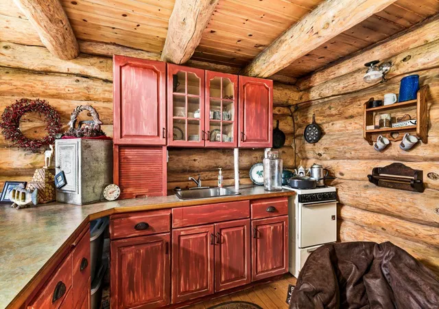 Photo 3 of Single family home for sale at 10401 Gunsten Lake Dr, Isabella, MN 55607 | MLS# 7138697 | Listing updated on 2026-09-04