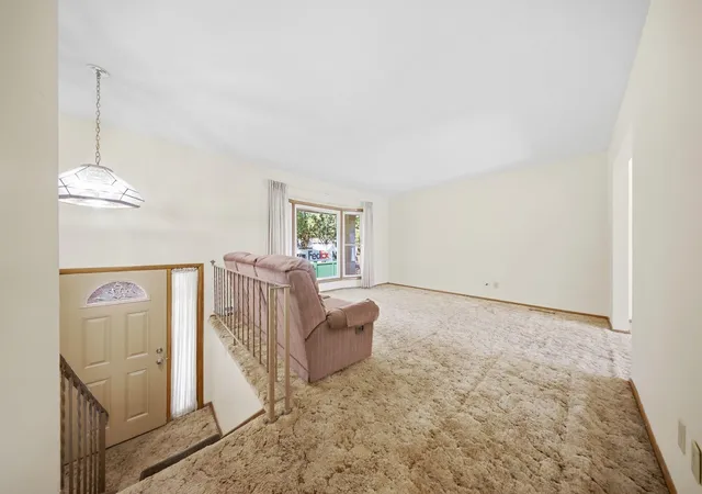 Photo 3 of Single family home for sale at 16746 Gannon Ave W, Rosemount, MN 55068 | MLS# 7138707 | Listing updated on 2026-10-02