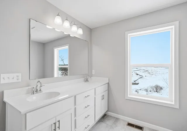 Photo 3 of Single family home for sale at 921 Buffalo St NW, Delano, MN 55328 | MLS# 7138709 | Listing updated on 2026-09-21