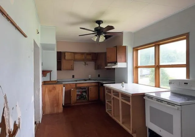 Photo 3 of Single family home for sale at 2604 5th Avenue W, Hibbing, MN 55746 | MLS# 7138722 | Listing updated on 2026-09-05