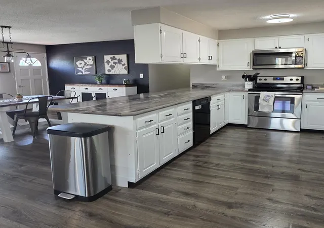 Photo 2 of Single family home for sale at 602 Ash St, Lisbon, ND 58054 | MLS# 7138723 | Listing updated on 2026-09-05