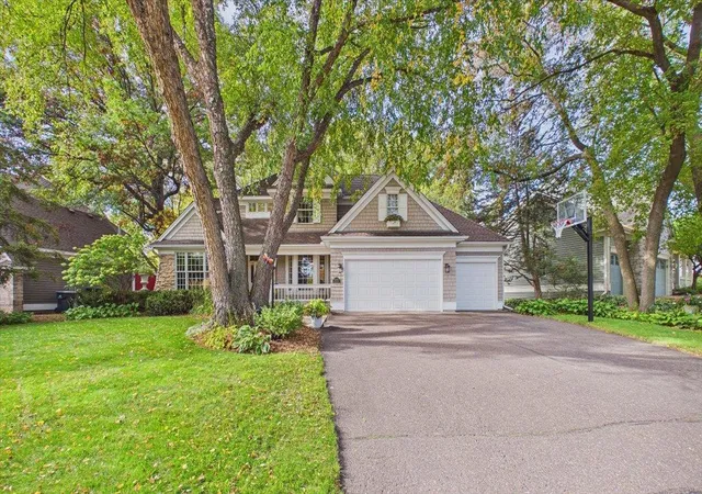 Photo 1 of Single family home for sale at 4431 Snail Lake Blvd, Saint Paul, MN 55126 | MLS# 7138729 | Listing updated on 2026-10-22