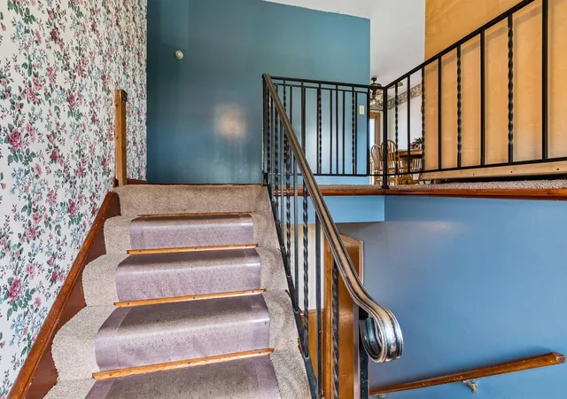 Photo 3 of Single family home for sale at 250 Stardust Blvd, Circle Pines, MN 55014 | MLS# 7138761 | Listing updated on 2026-09-16