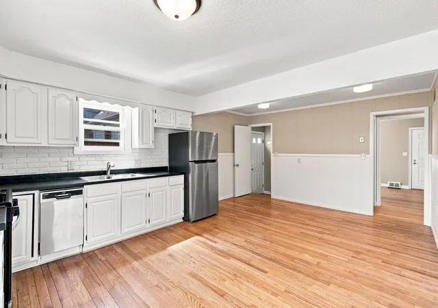 Photo 4 of Single family home for sale at 5825 45th Avenue S, Minneapolis, MN 55417 | MLS# 7138774 | Listing updated on 2026-10-03